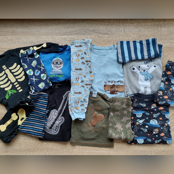 Gymboree "gymmies" bundle 2T - Picture 2 of 16